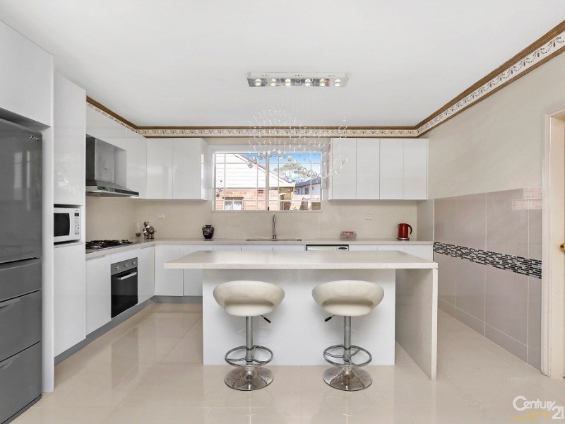 39 Thomas Street, Hurstville NSW 2220