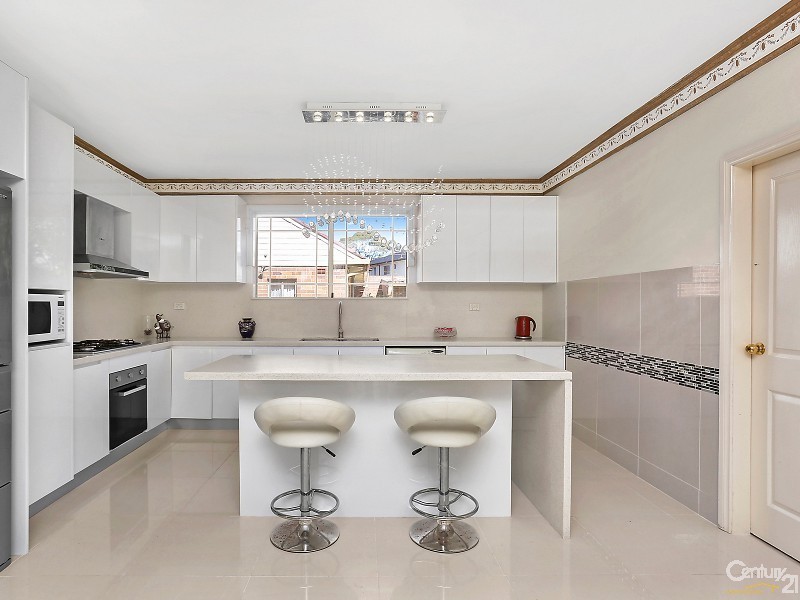 39 Thomas Street, Hurstville NSW 2220