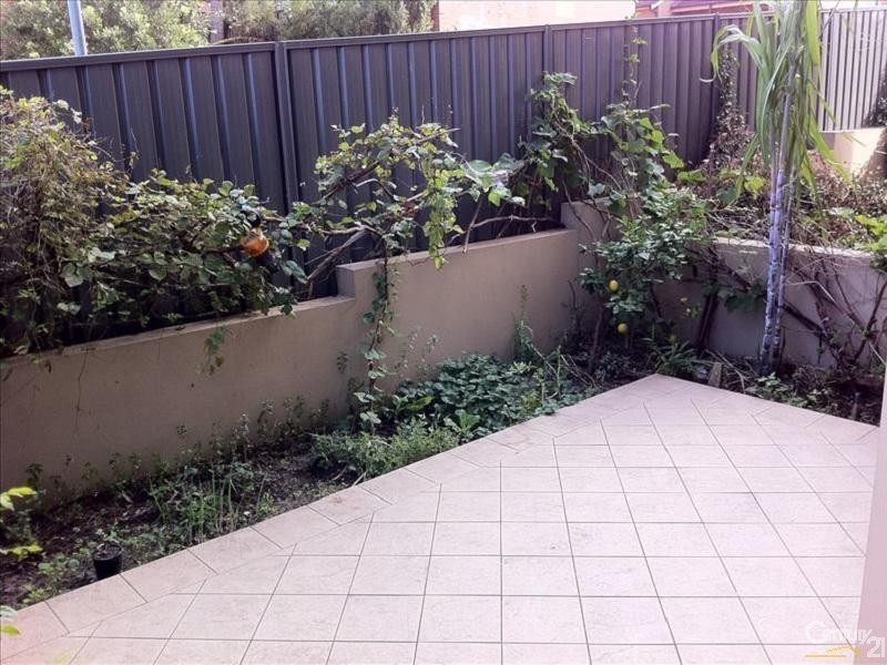 1/65-67 West Street, Hurstville NSW 2220