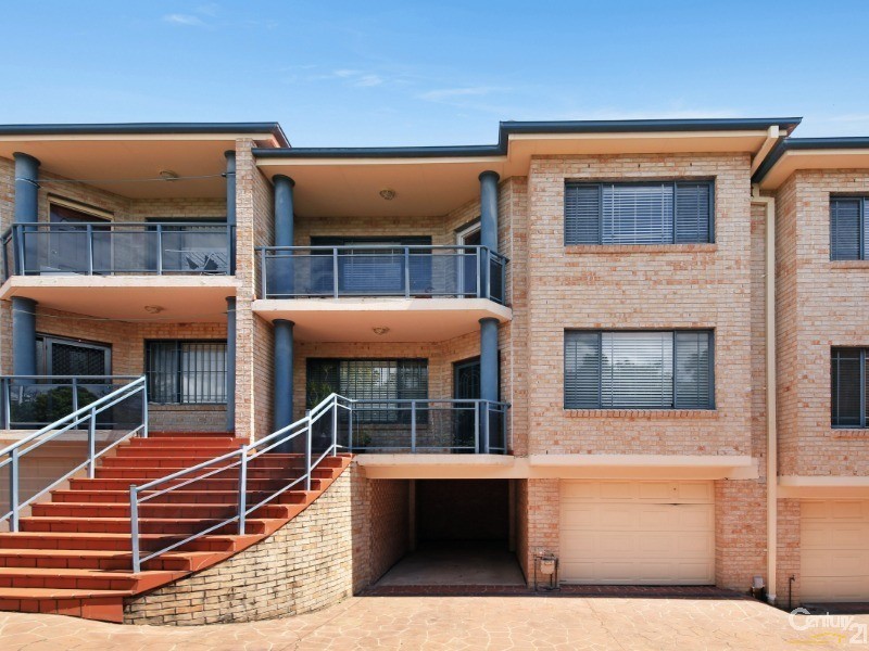 4/88 Connemarra Street, Bexley NSW 2207