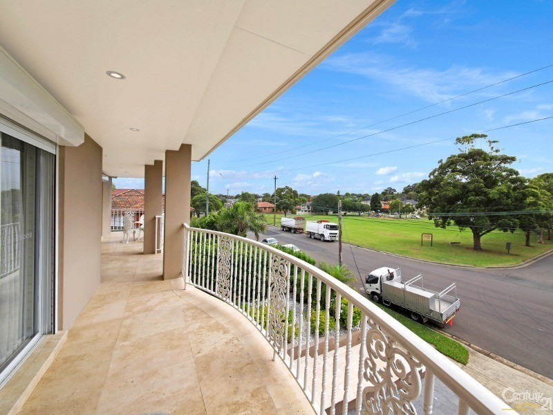 89b Donald Street, Hurstville NSW 2220