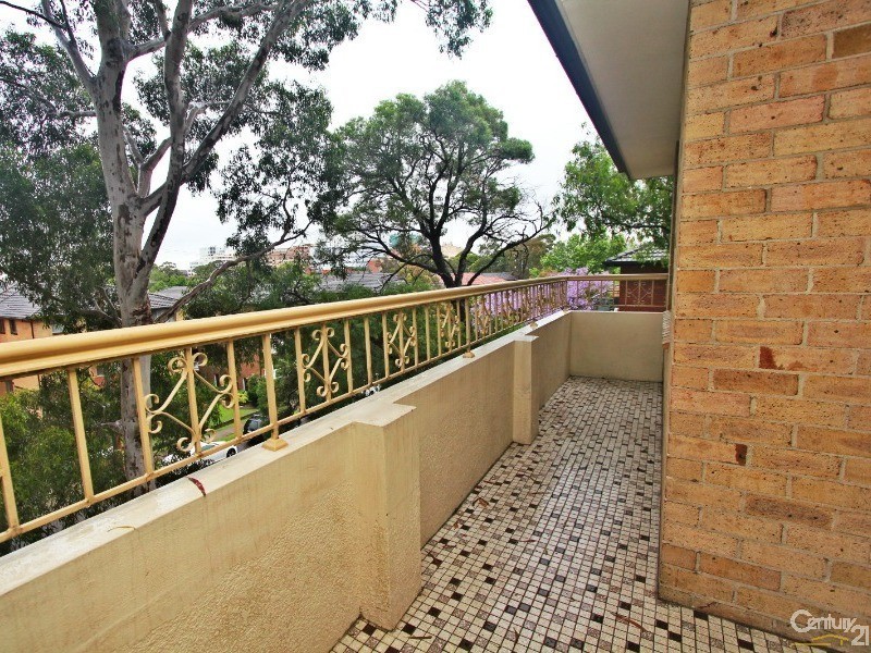 16/21 Gloucester Road, Hurstville NSW 2220