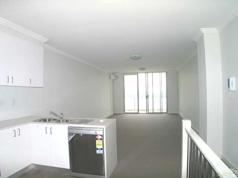 10/30-32 Woniora Road, Hurstville NSW 2220