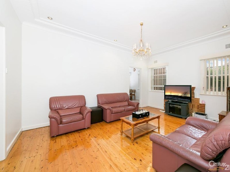 138 Stoney Creek Road, Beverly Hills NSW 2209