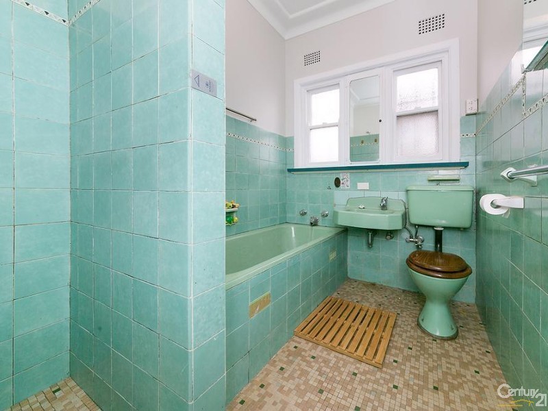 138 Stoney Creek Road, Beverly Hills NSW 2209