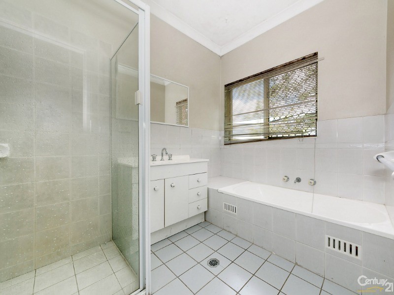 3/2A Faye Avenue, Blakehurst NSW 2221