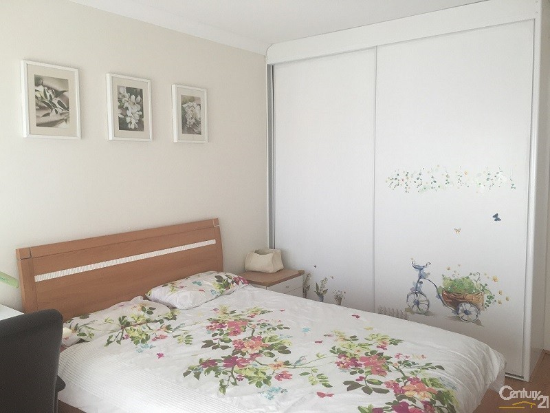 2/110 George Street, Hurstville NSW 2220