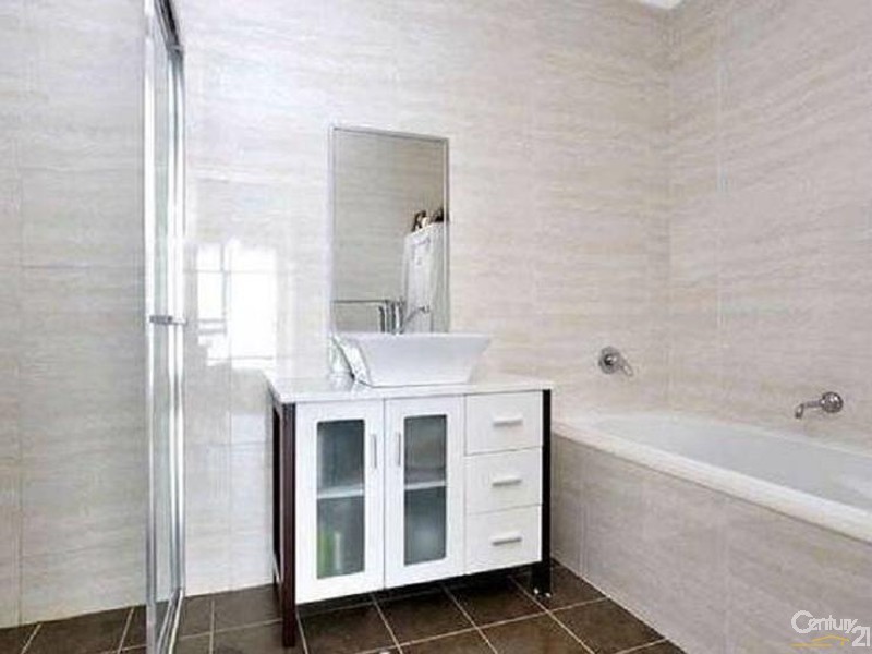 2/110 George Street, Hurstville NSW 2220