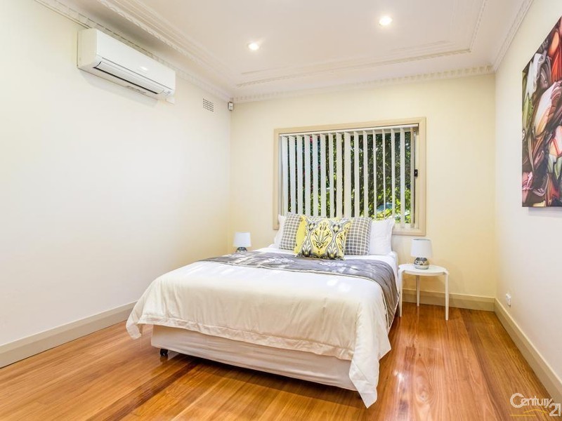 15 Warialda Street, Kogarah NSW 2217