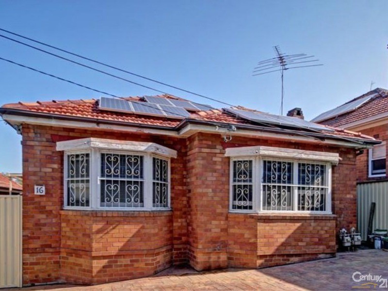 16 Shorter Ave, Beverly Hills NSW 2209