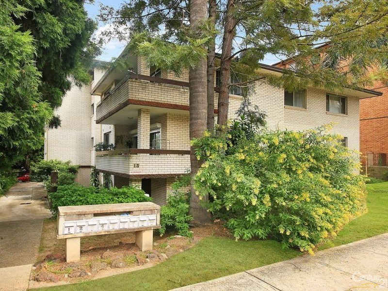 1/13 Woids Ave, Hurstville NSW 2220
