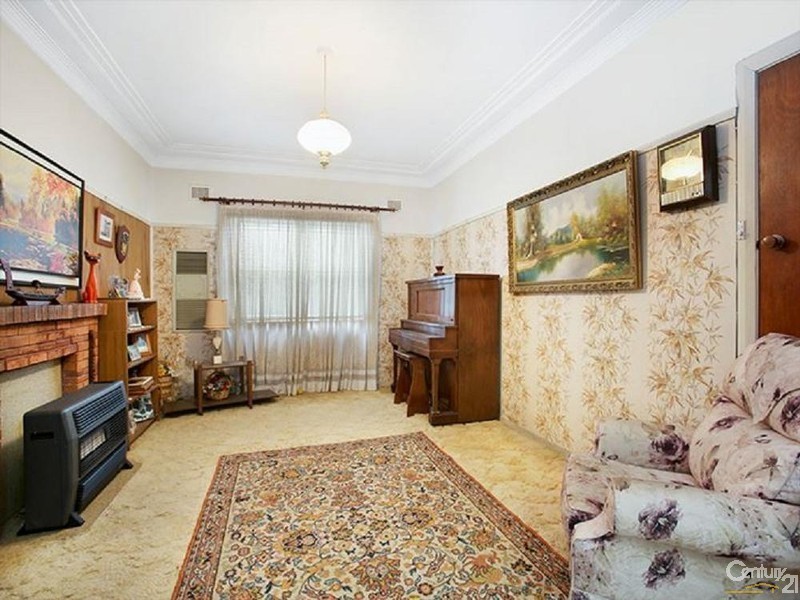 55 Villiers Avenue, Mortdale NSW 2223