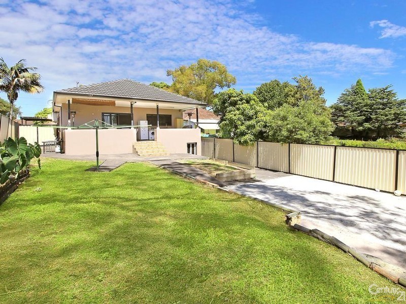 132  Stoney Creek Road, Bexley NSW 2207