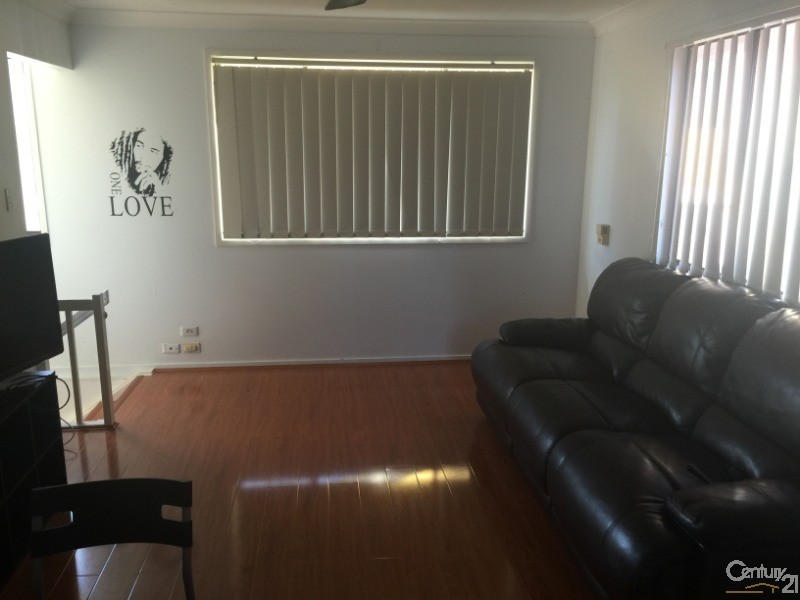 1/7 Edgehill Street, Carlton NSW 2218