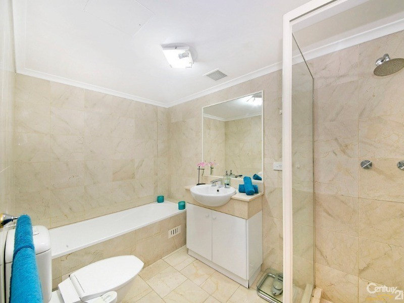 13/2-8 Bridge Street, Hurstville NSW 2220