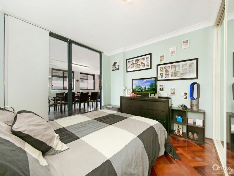 13/2-8 Bridge Street, Hurstville NSW 2220