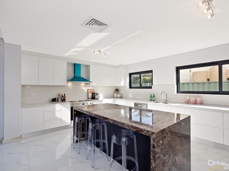 2 Zealander Street, Sandringham NSW 2219