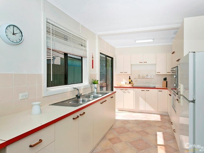 6 Wybalena Place, Jannali NSW 2226