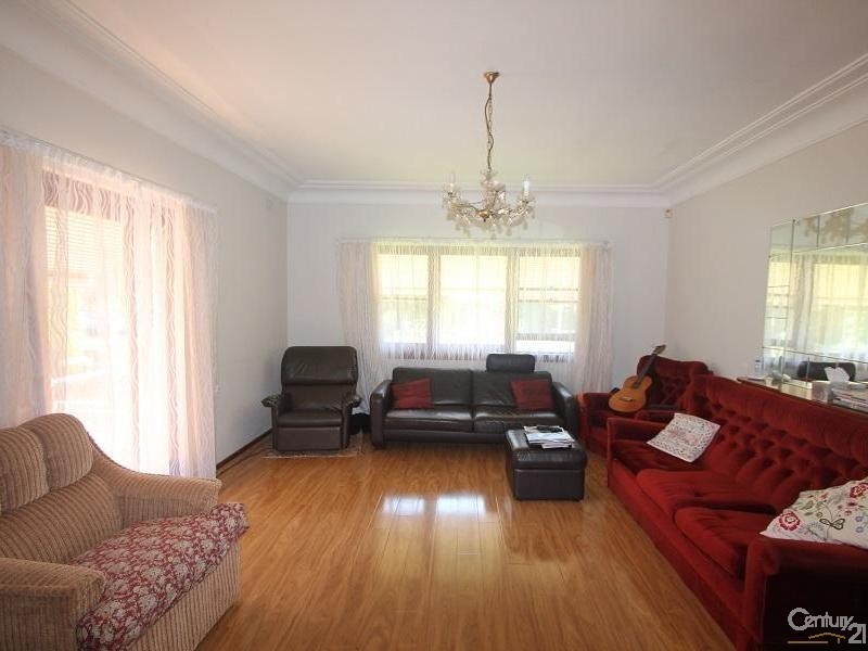 14 Edward Street, Kingsgrove NSW 2208