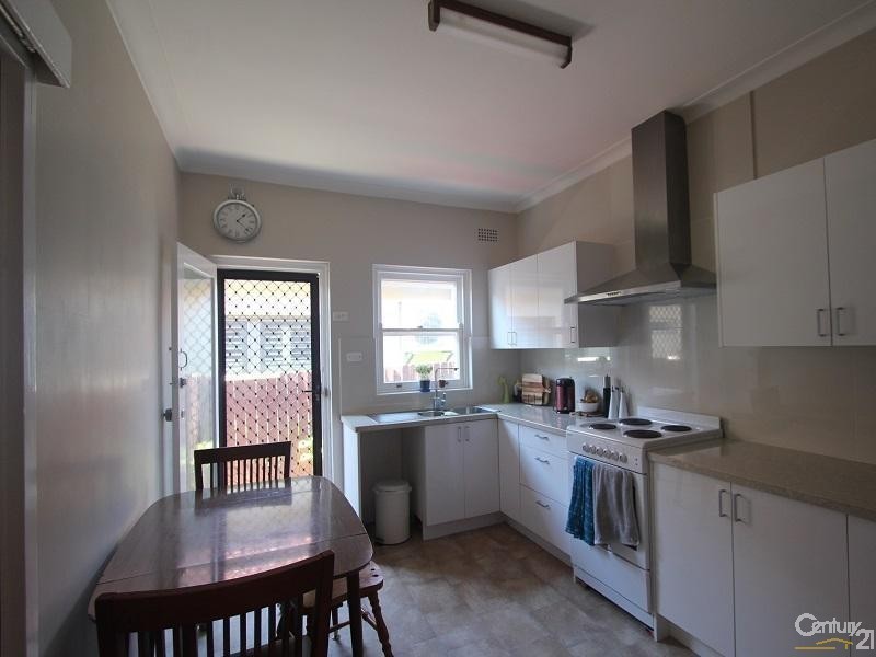 14 Edward Street, Kingsgrove NSW 2208