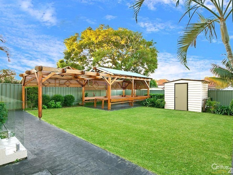 14 Edith Street, Hurstville NSW 2220