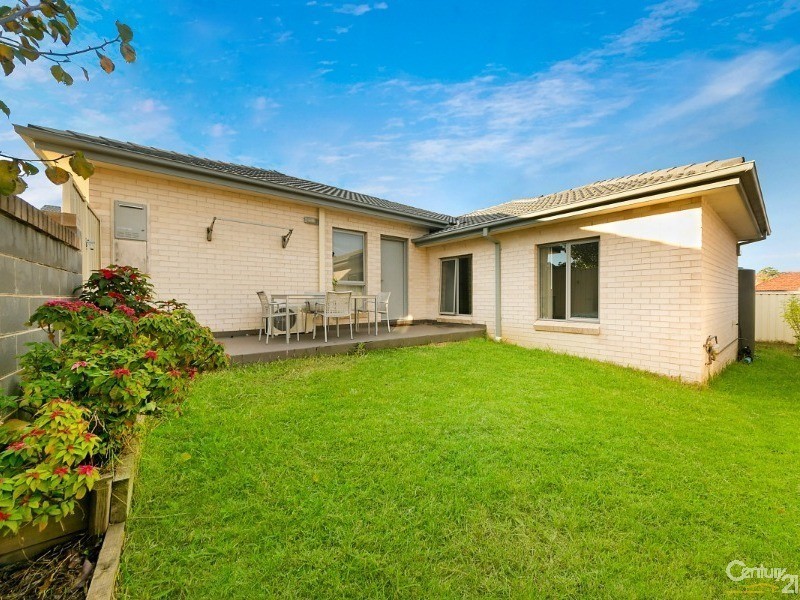 23/11-17  Broad Arrow Road, Beverly Hills NSW 2209