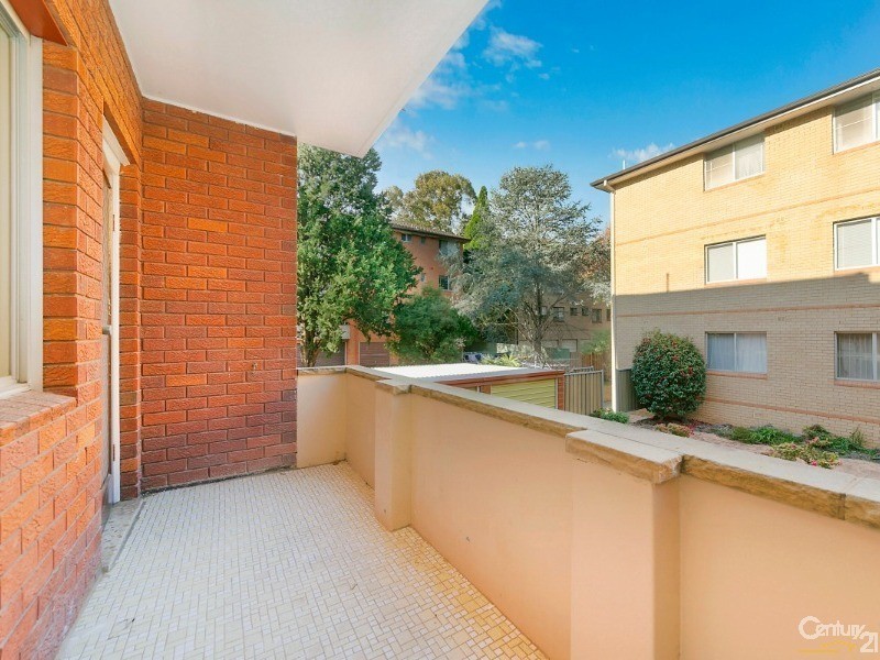 1/32-34 St Georges Pde, Hurstville NSW 2220