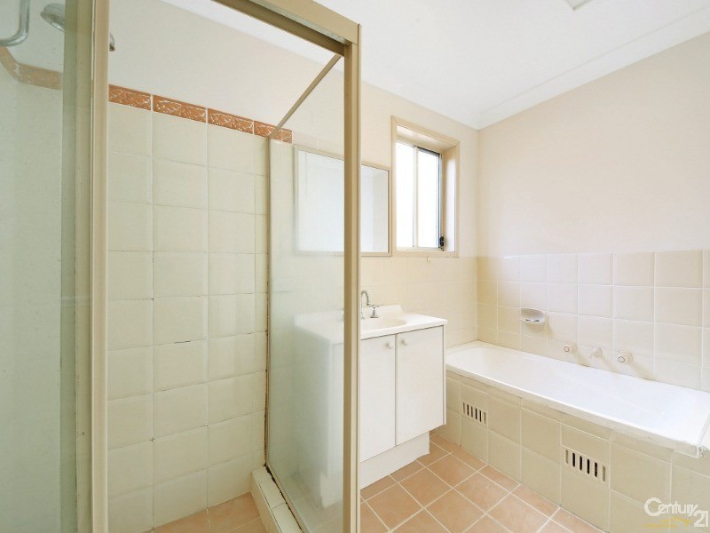 10a Lionel Street, Ingleburn NSW 2565