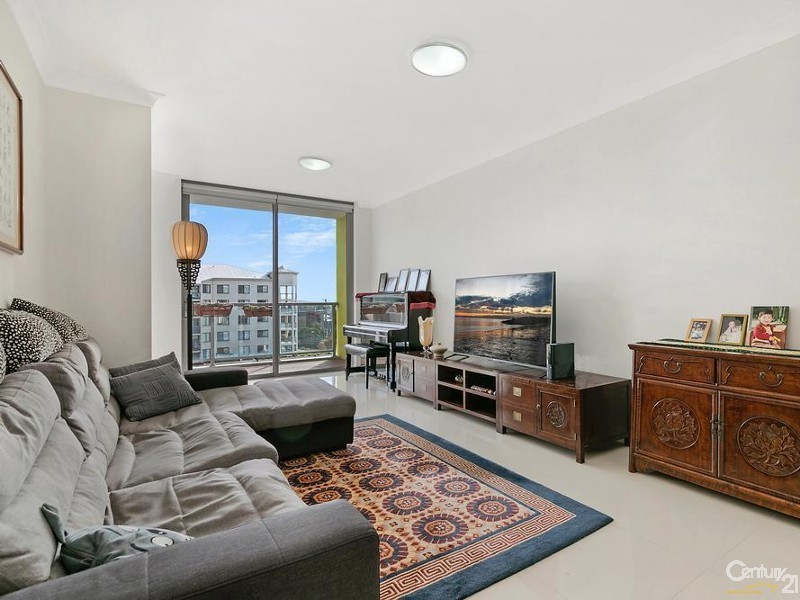 13 / 1 Alfred Street ( corner of Time Square 127 – 141 Forest Road ), Hurstville NSW 2220