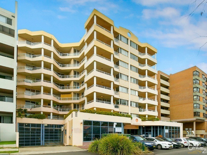 8/11-15 Bond Street, Hurstville NSW 2220