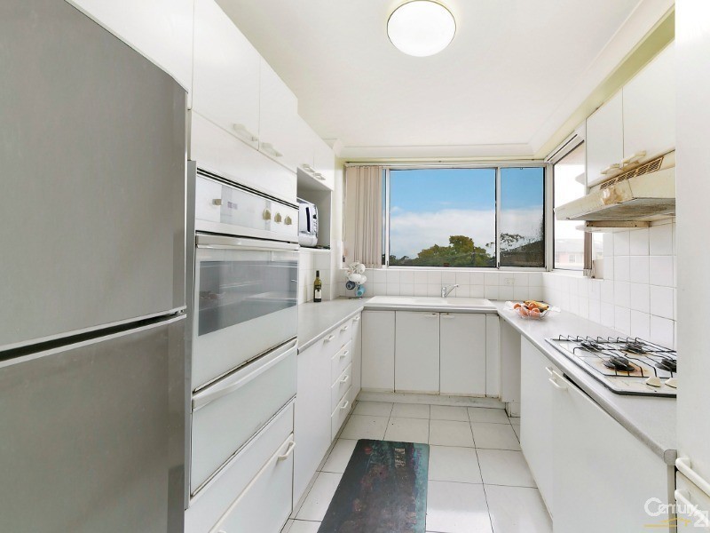 8/11-15 Bond Street, Hurstville NSW 2220