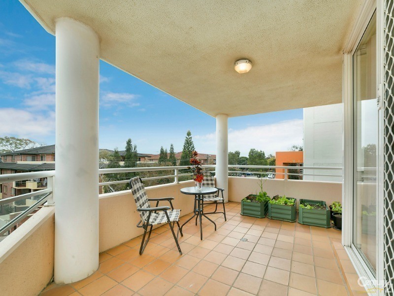 8/11-15 Bond Street, Hurstville NSW 2220