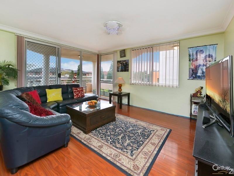 8/11-15 Bond Street, Hurstville NSW 2220