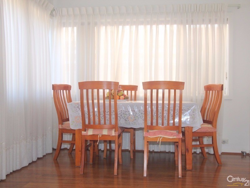 222A Carrington Avenue, Hurstville NSW 2220