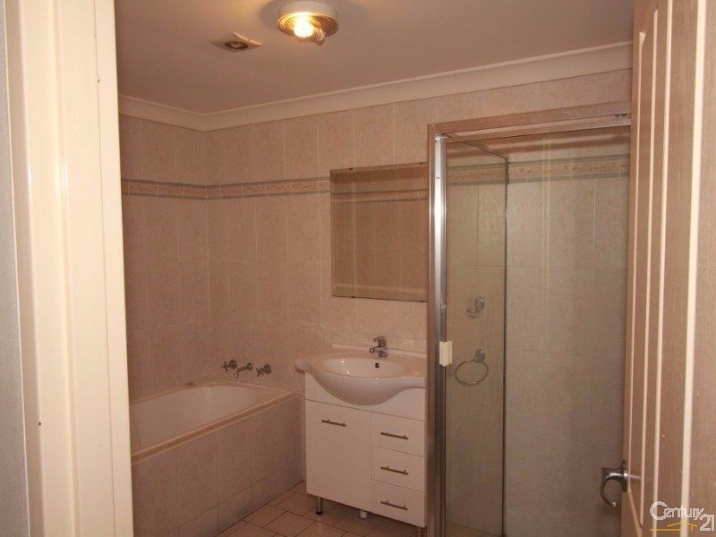 9/623 Forest Road, Bexley NSW 2207