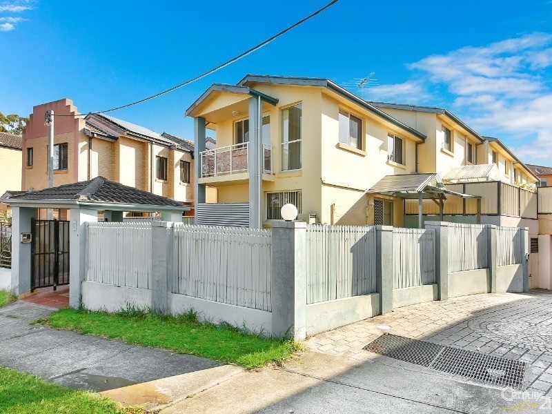 1/3 Rena Street, South Hurstville NSW 2221