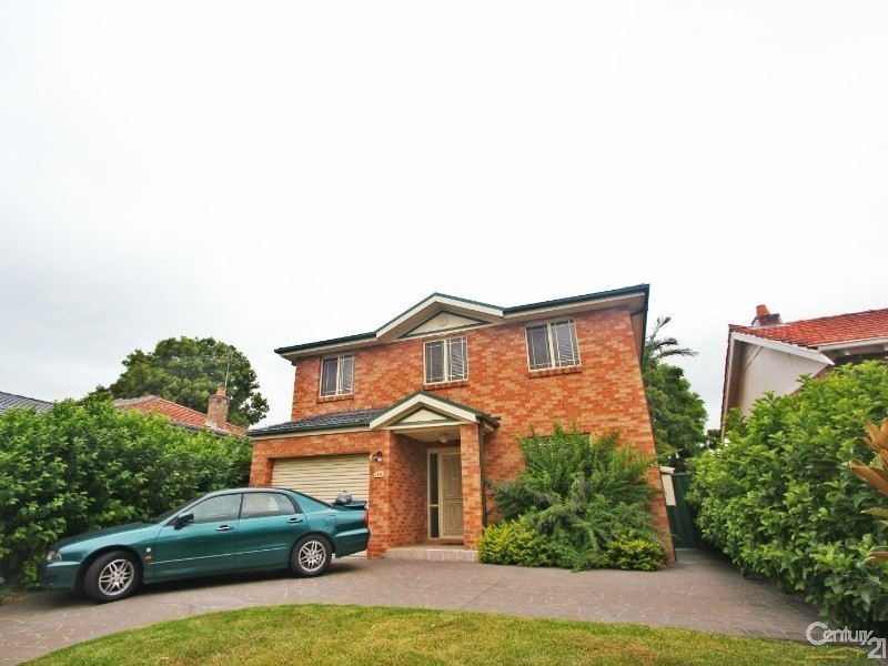 149 Carrington Ave, Hurstville NSW 2220