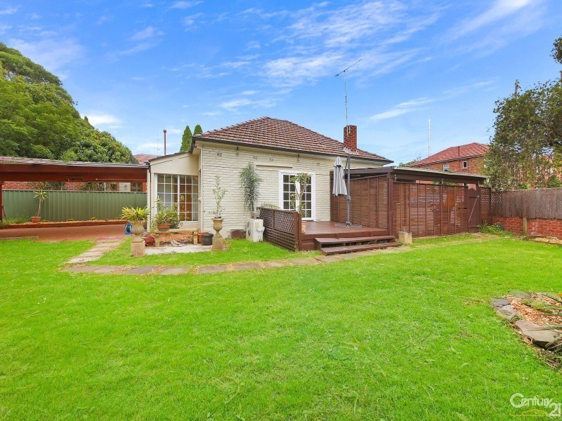 11 Warialda Street, Kogarah NSW 2217