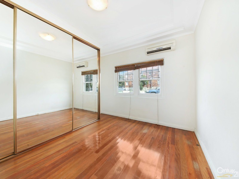 11 Warialda Street, Kogarah NSW 2217