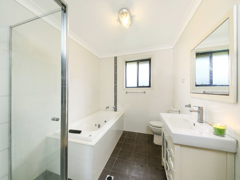 1 / 40  Sherwood Street, Revesby NSW 2212