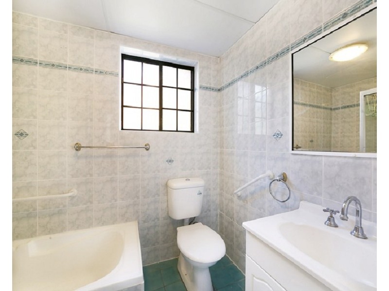 1/43 Carrington, Hurstville NSW 2220