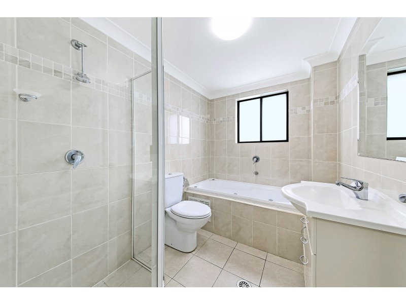 12/15-19 Hume Avenue, Castle Hill NSW 2154