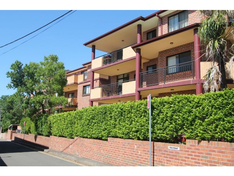 12/2-4 cairns street, Riverwood NSW 2210