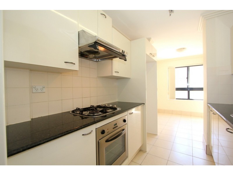 25/12-22  Dora Street, Hurstville NSW 2220