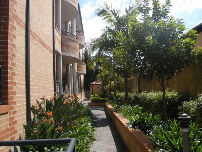 4/623 Forest Road, Bexley NSW 2207