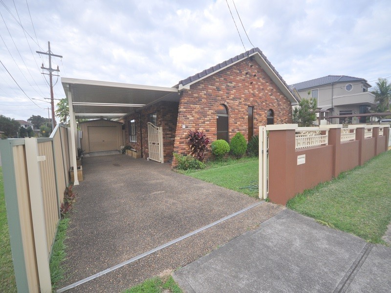 82 Donald Street, Hurstville NSW 2220