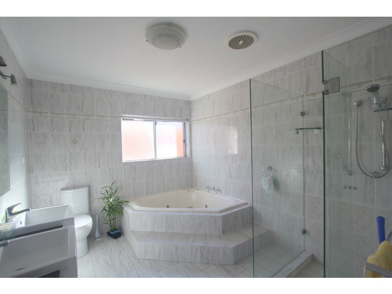 25 Taunton Road, Hurstville NSW 2220