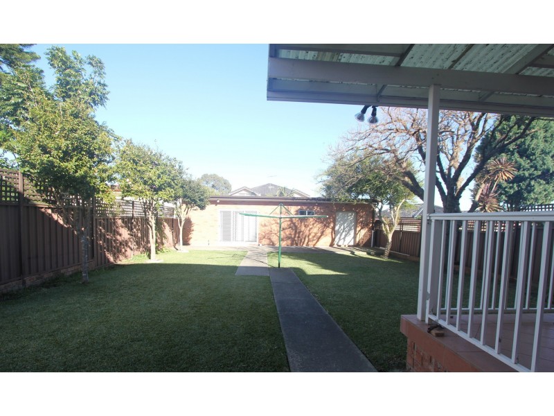 25 Taunton Road, Hurstville NSW 2220