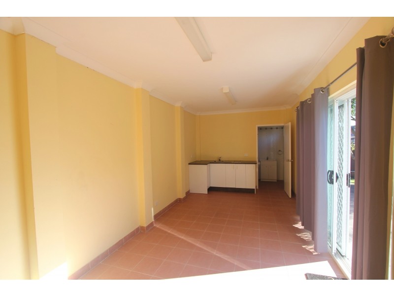 25 Taunton Road, Hurstville NSW 2220