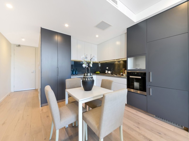 301 / 9-17 Young Street, Neutral Bay NSW 2089